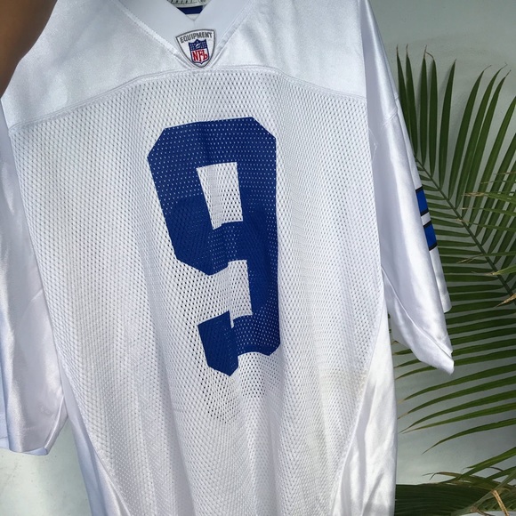 Tony Romo Jersey - Picture 7 of 8